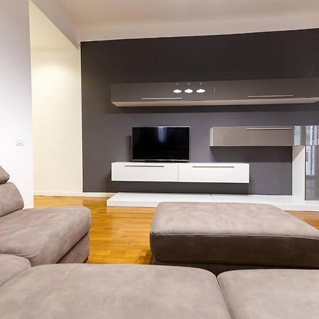Casa di Dada - statua Apartment Palermo Bagian luar foto