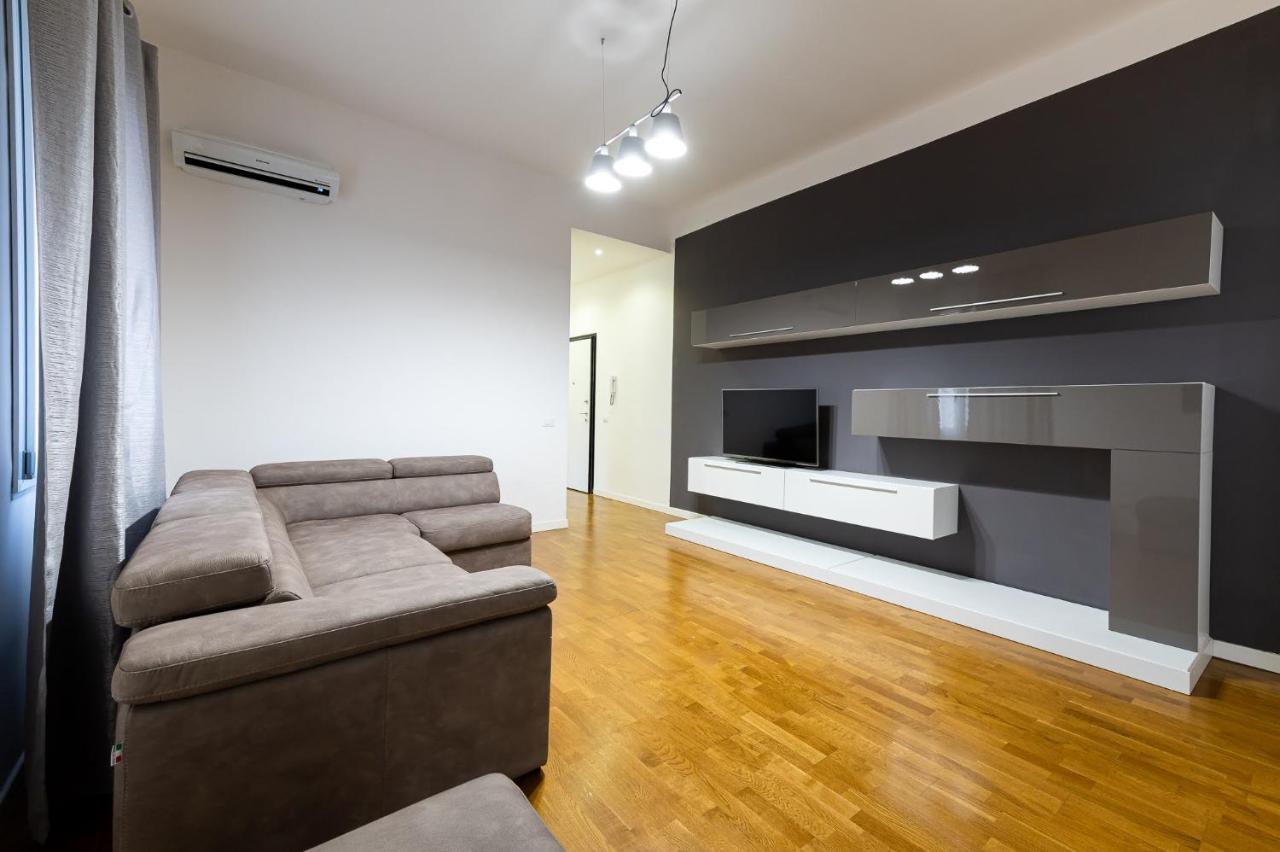 Casa di Dada - statua Apartment Palermo Bagian luar foto