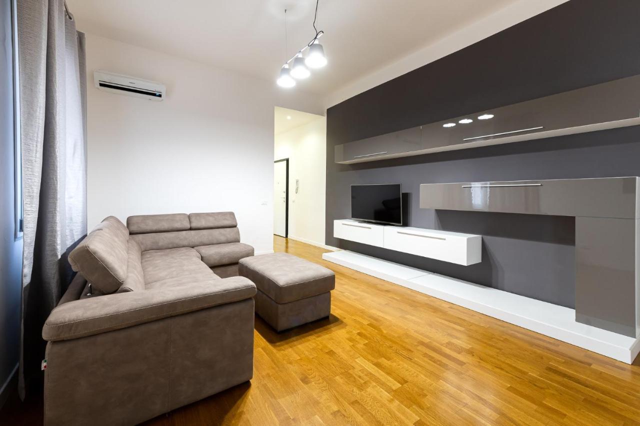 Casa di Dada - statua Apartment Palermo Bagian luar foto